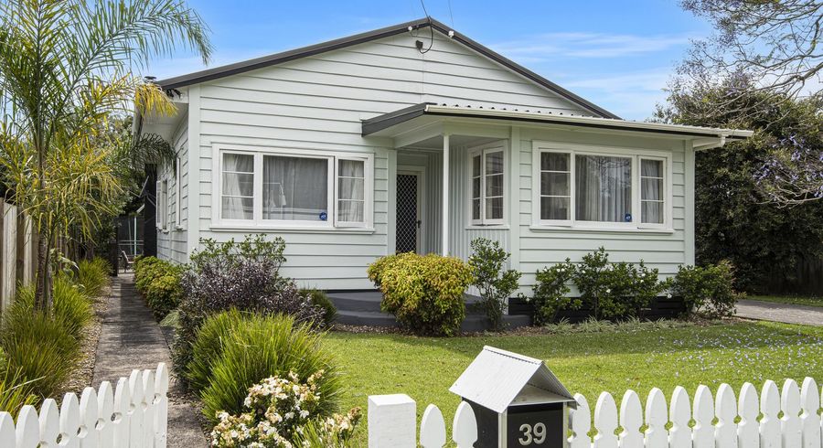  at 39 West End Avenue, Woodhill, Whangarei
