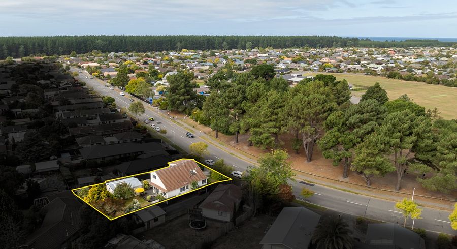  at 209 Queenspark Drive, Parklands, Christchurch City, Canterbury