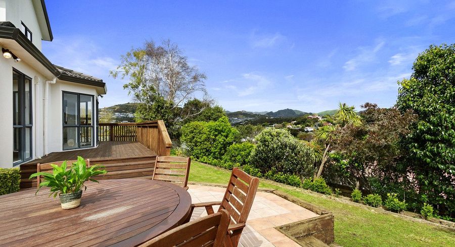  at 6 Saunders Close, Whitby, Porirua, Wellington