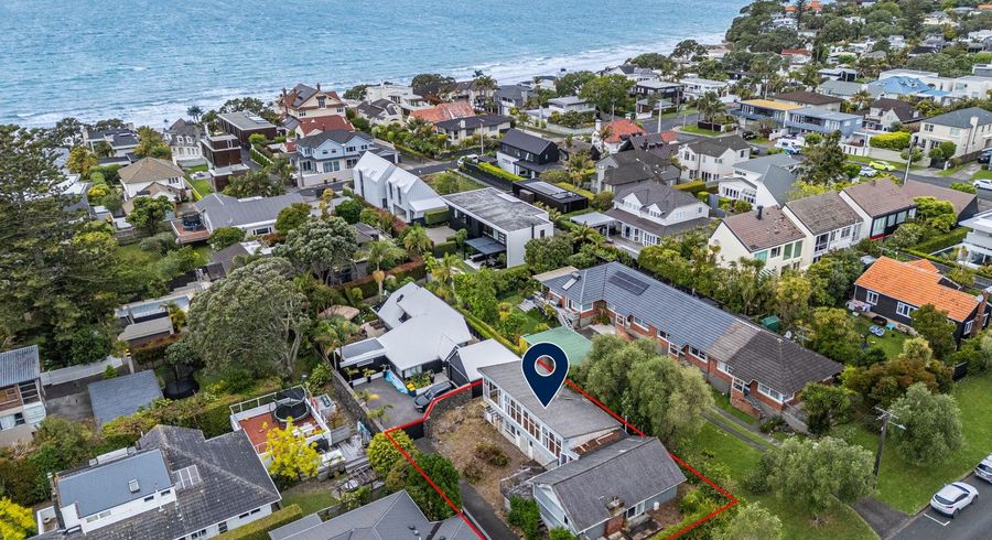  at 5 Beacholm Road, Takapuna, Auckland