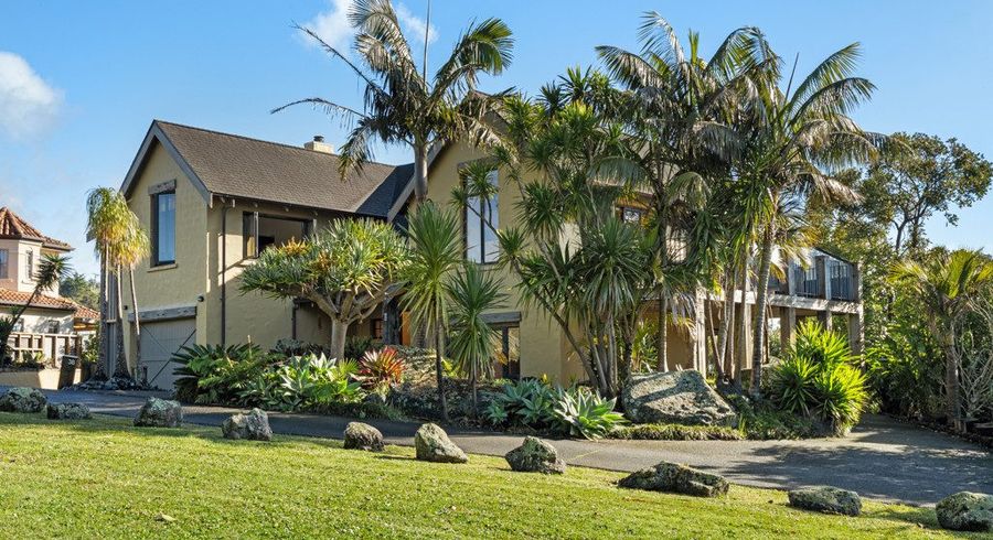  at 38 Bellbird Rise, Murrays Bay, Auckland