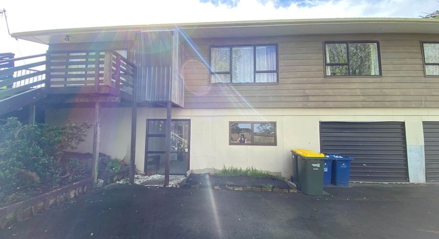  at 21 Woodhouse Place, West Harbour, Auckland
