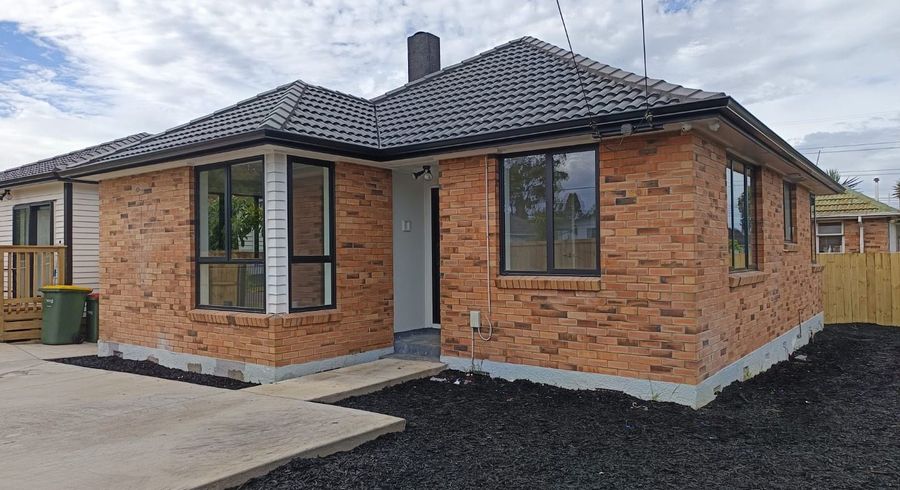  at 5 Natalie Place, Otara, Manukau City, Auckland