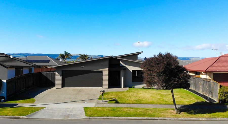  at 24 Brooklyn Heights Drive, Kelvin Grove, Palmerston North, Manawatu / Whanganui