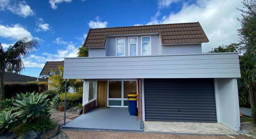  at 5 Auld Street, Torbay, North Shore City, Auckland