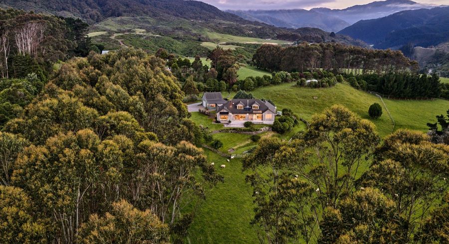  at 92 Kaitawa Road, Hautere, Otaki