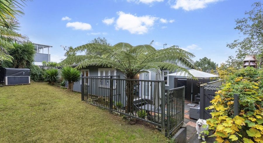  at 85 Rangeview Road, Sunnyvale, Waitakere City, Auckland
