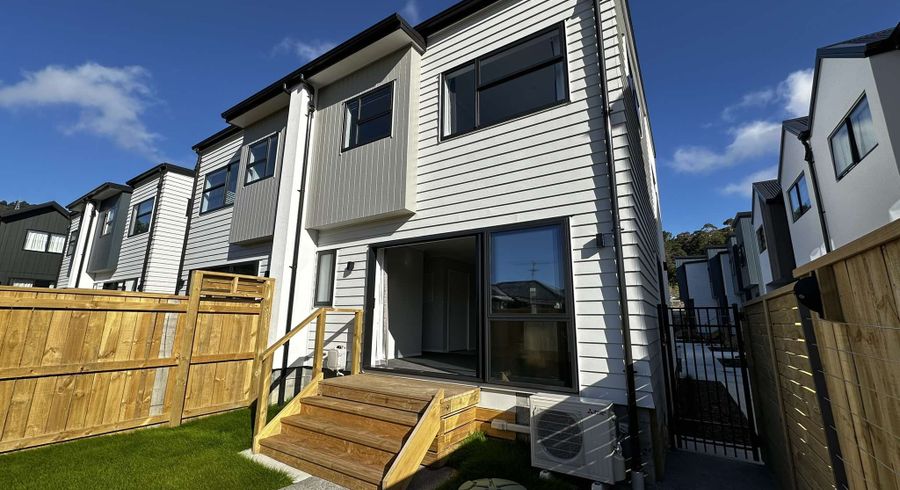  at 8/64 Glen Road, Stokes Valley, Lower Hutt