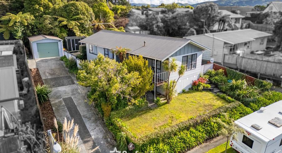  at 33 Fenchurch Grove, Stokes Valley, Lower Hutt, Wellington