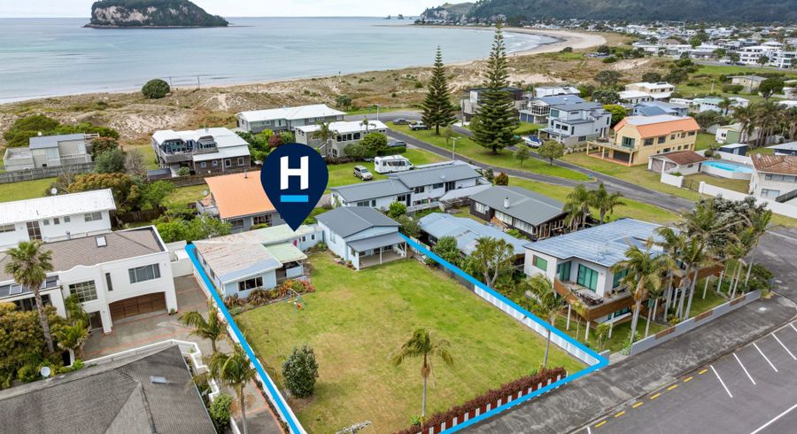  at 1002 Port Road, Whangamatā