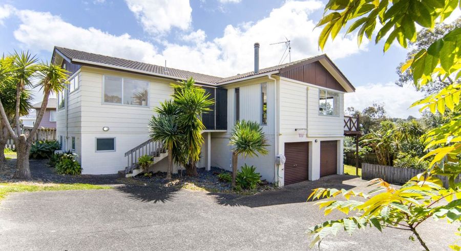  at 73 Awaruku Road, Torbay, Auckland