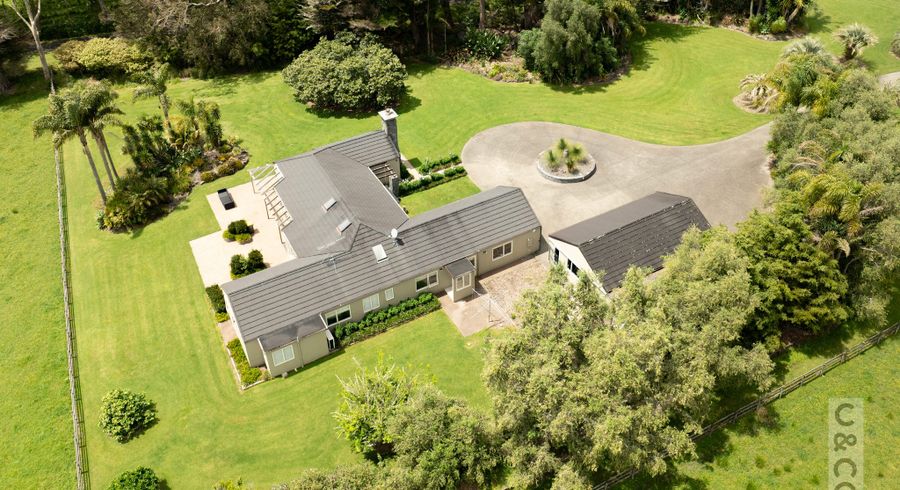  at 832 Old North Road, Waimauku, Waimauku