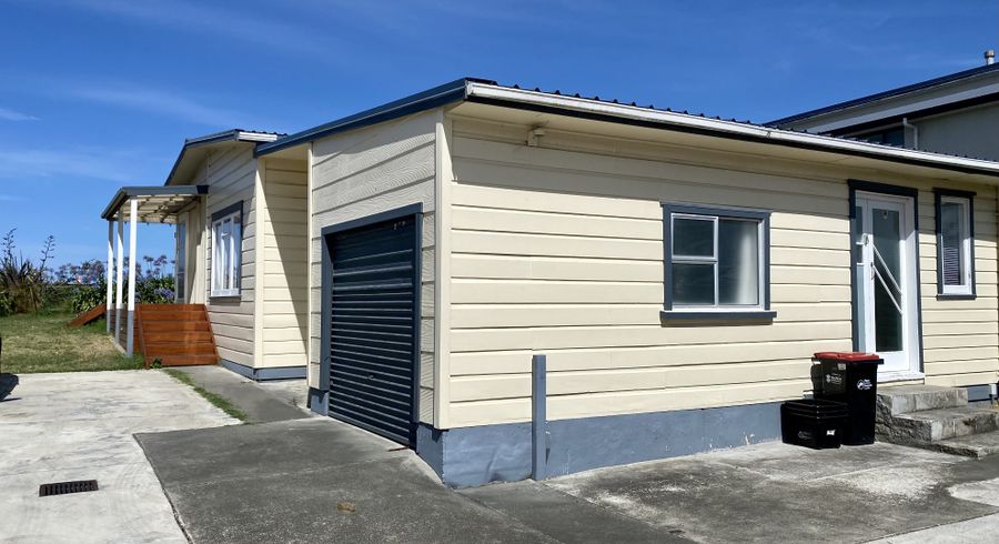  at 2/204 Te Awa Avenue, Awatoto, Napier