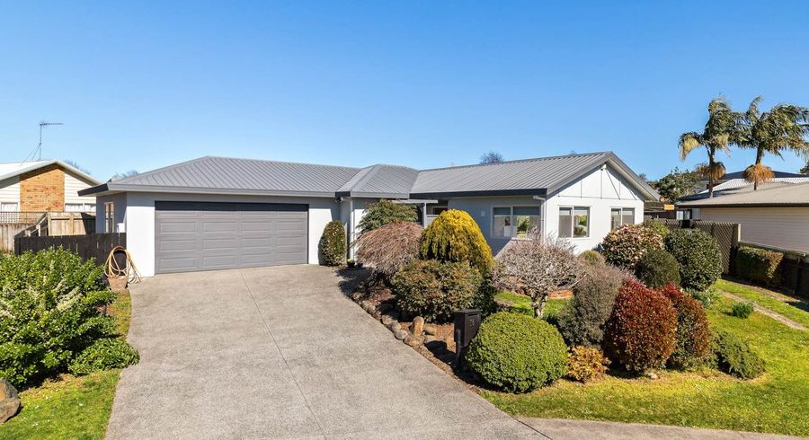  at 16 Landon Place, Pukekohe, Franklin, Auckland