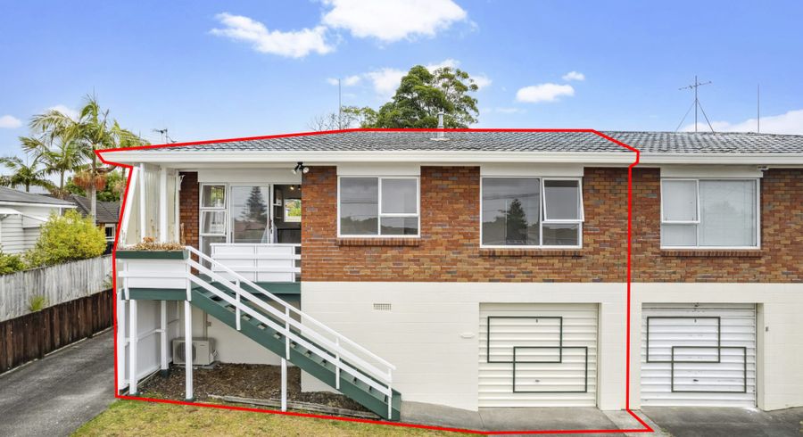  at 2/11 Karaka Street, New Lynn, Auckland