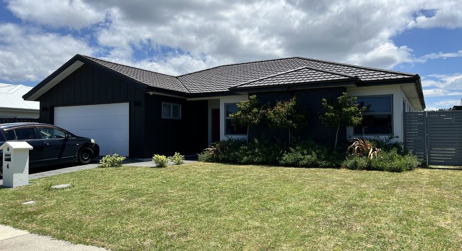  at 4 Hikawera Drive, Frimley, Hastings, Hawke's Bay