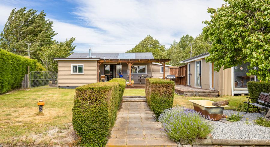  at 1279 Main North Road, Waikuku, Kaiapoi