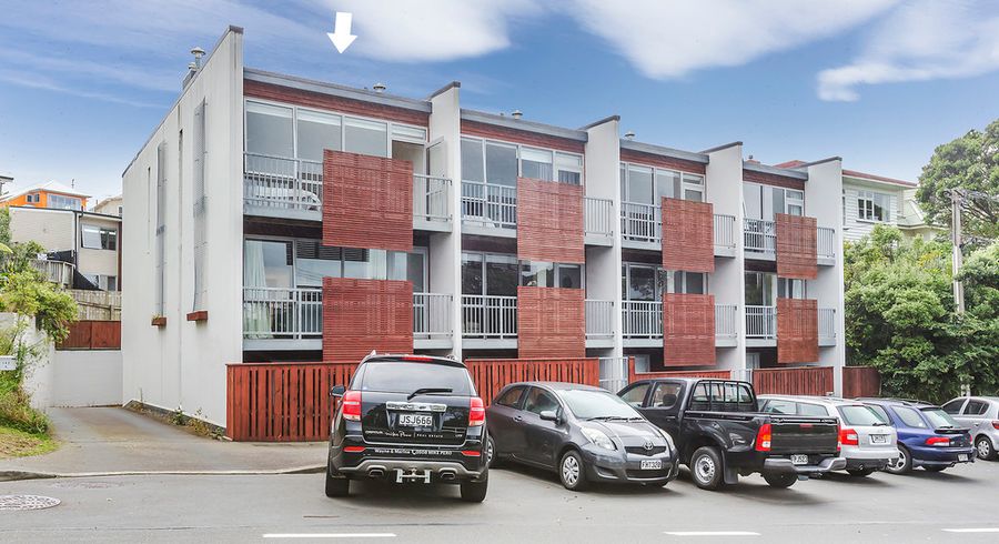  at 4/142 Onslow Road, Khandallah, Wellington