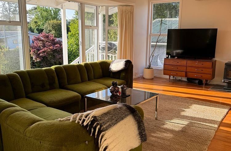  at 25 Paragon Avenue, Beach Haven, North Shore City, Auckland