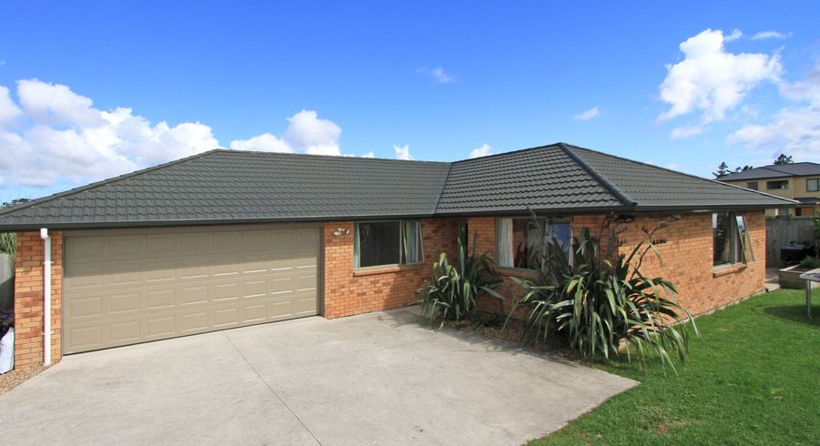  at 15 Aitkenhead Court, Parakai, Helensville