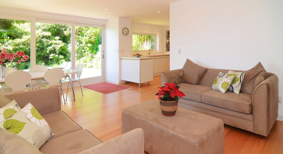  at 5 Garth Terrace, Cashmere, Christchurch