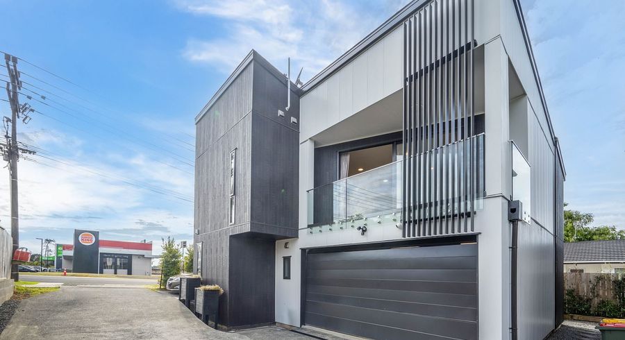  at 1/8 Sunnybrae Road, Hillcrest, North Shore City, Auckland