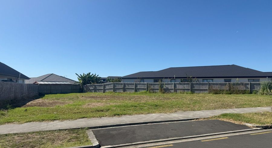  at 9 Opouatu Avenue, Glenbrook, Franklin, Auckland