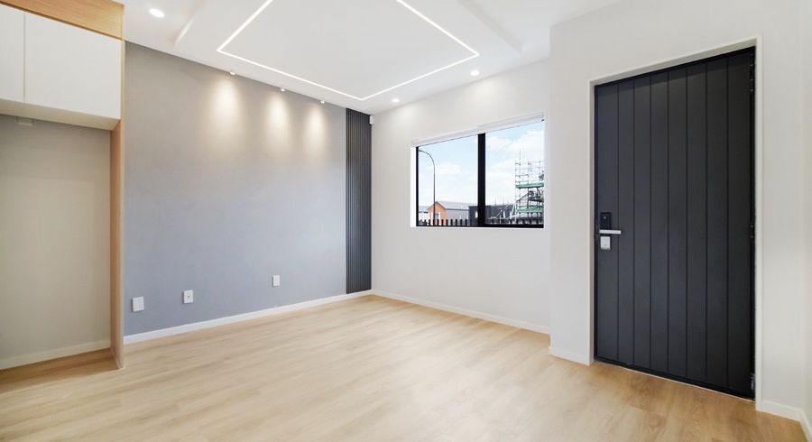  at Unit 2, 95 Otuwairoa Esplanade, Papakura, Papakura, Auckland