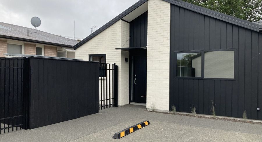  at 4/68  Proctor Street, Papanui, Christchurch City, Canterbury