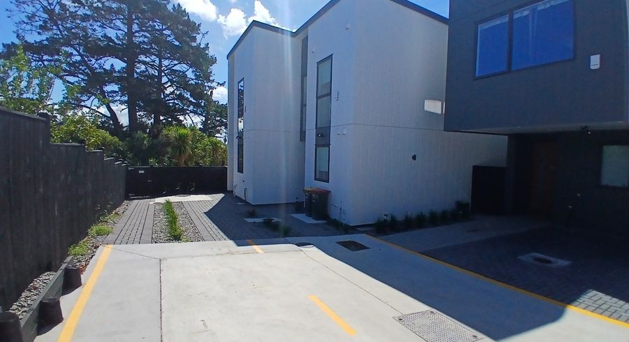  at 8E Nedlands Pl, Burswood, Manukau City, Auckland