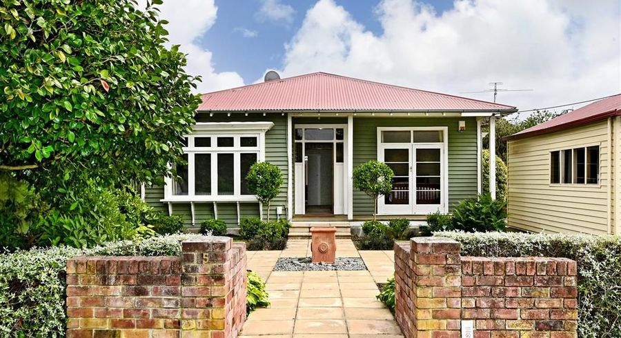  at 5 Blair Avenue, Papanui, Christchurch City, Canterbury