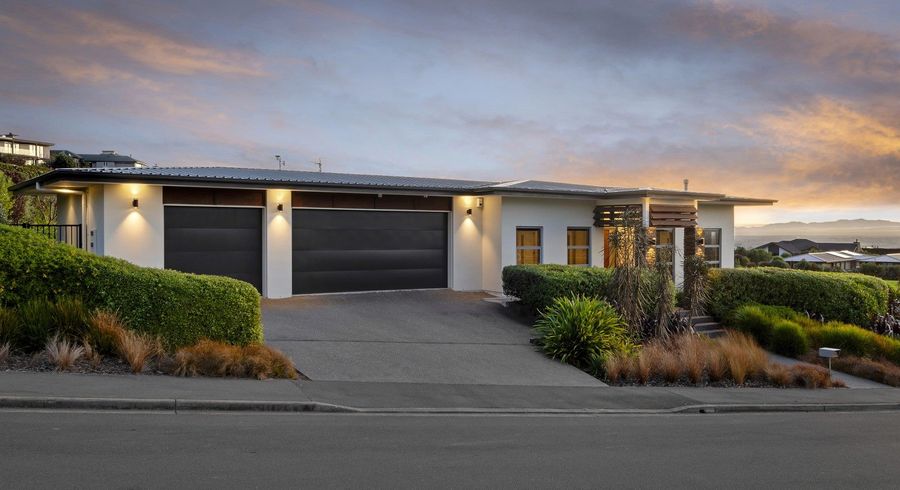  at 9 Rock Hill Drive, Kennedys Bush, Christchurch