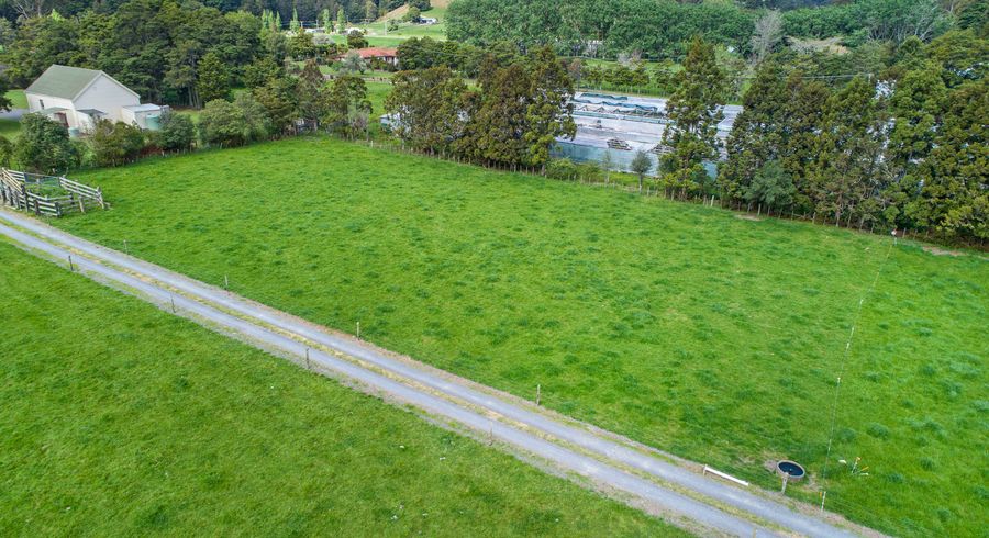  at 11 Camelot Court, Maungatapere, Whangarei