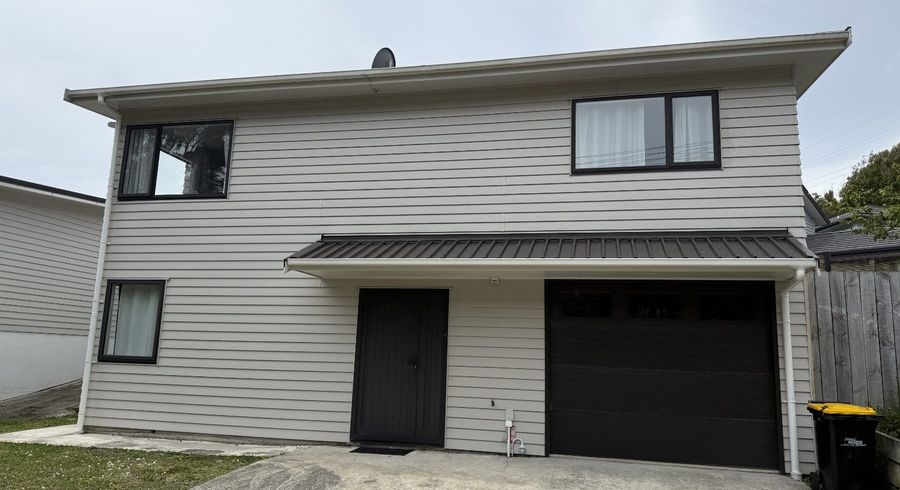  at 106a  Glanmire Road, Newlands, Wellington, Wellington