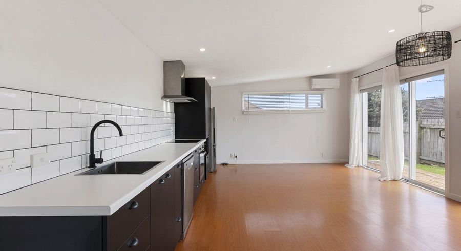  at 20 Hadfield Avenue, Waterview, Auckland City, Auckland