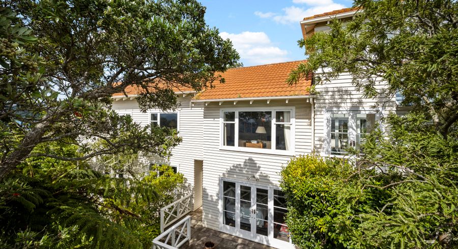  at 14 Lookout Road, Roseneath, Wellington