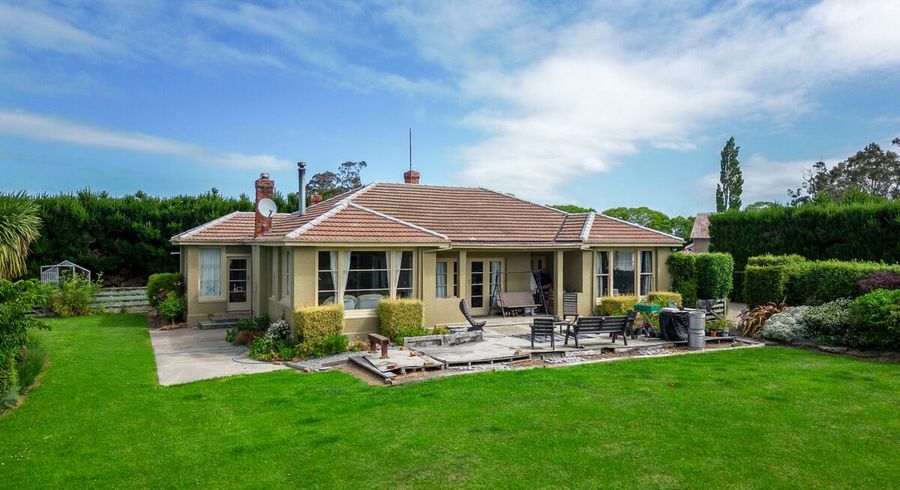  at 2458 Waimate Highway, Makikihi, Waimate