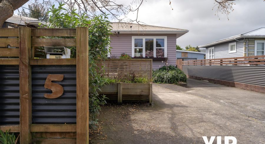  at 5 Coleman Street, Paraparaumu