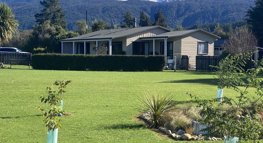  at 10 Tui Road, Tapawera