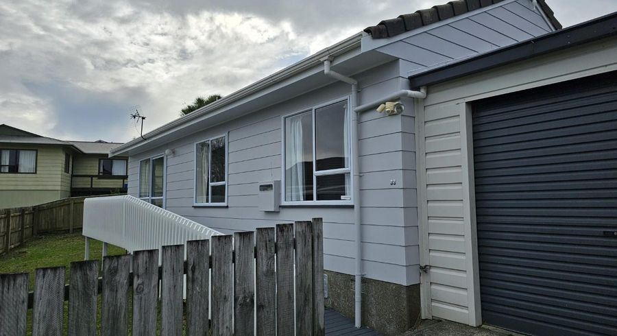  at 33  Guadeloupe Crescent, Grenada Village, Wellington, Wellington