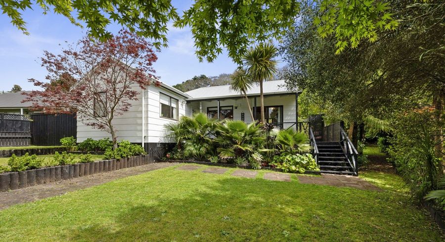  at 19 Thames Street, Welbourn, New Plymouth, Taranaki