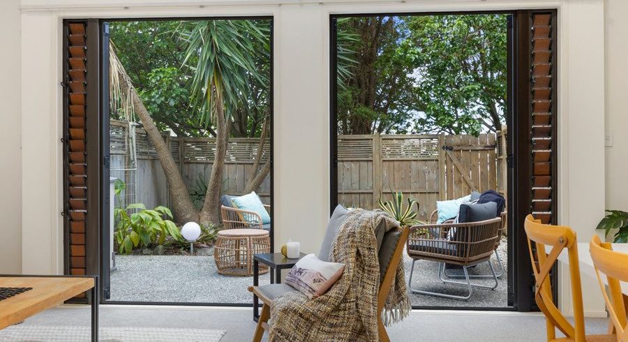  at 11/11 The Avenue, Albany, North Shore City, Auckland