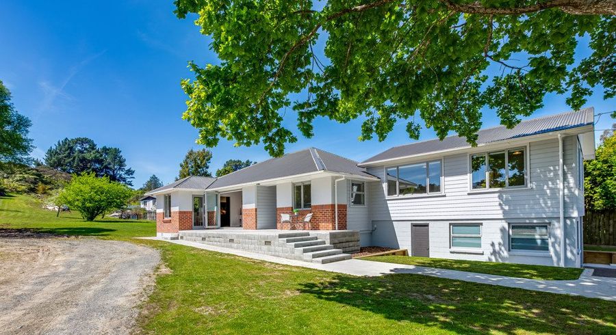  at 33 Moeraki Road, Maoribank, Upper Hutt, Wellington