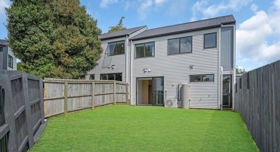  at 22B Tui Crescent, Manurewa, Manukau City, Auckland