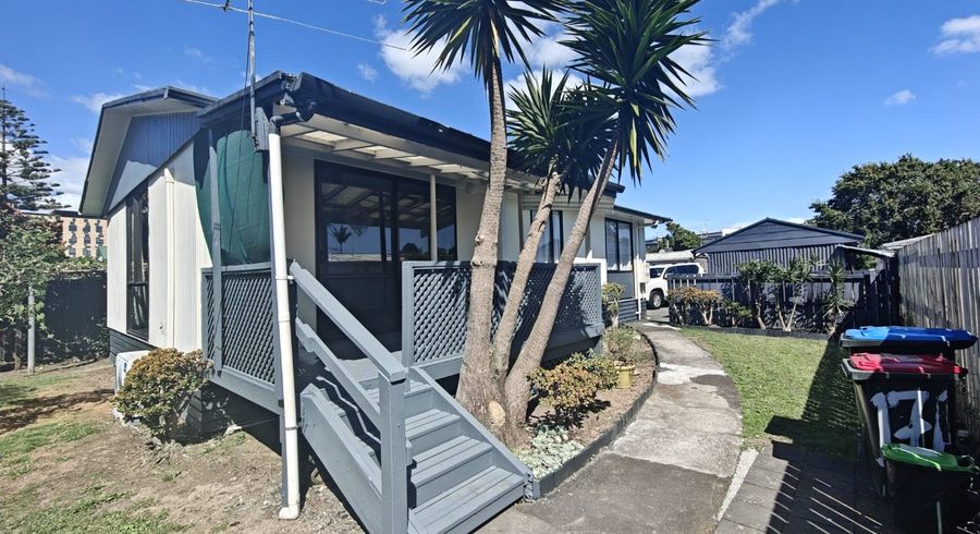  at 17A Aranui Road, Mount Wellington, Auckland City, Auckland