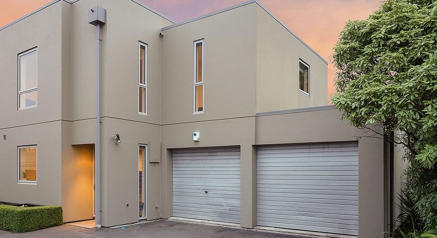  at 17 Whiteleigh Avenue, Addington, Christchurch