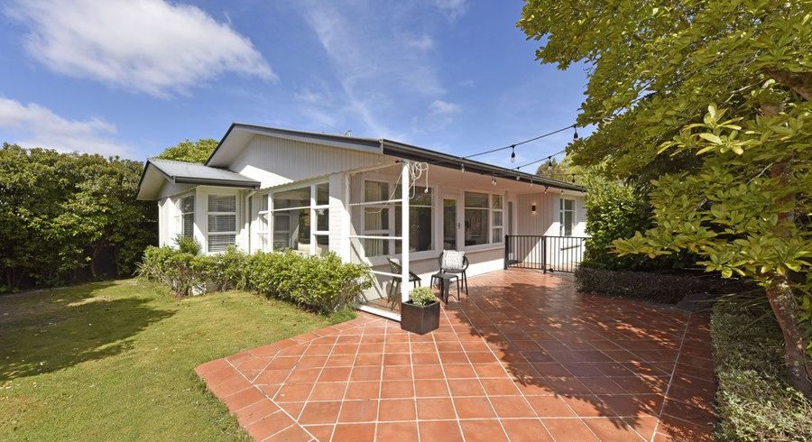 at 11 Chislehurst Place, Bryndwr, Christchurch