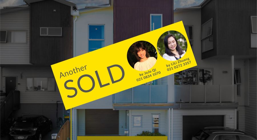  at 11/147 Albany Highway, Unsworth Heights, Auckland