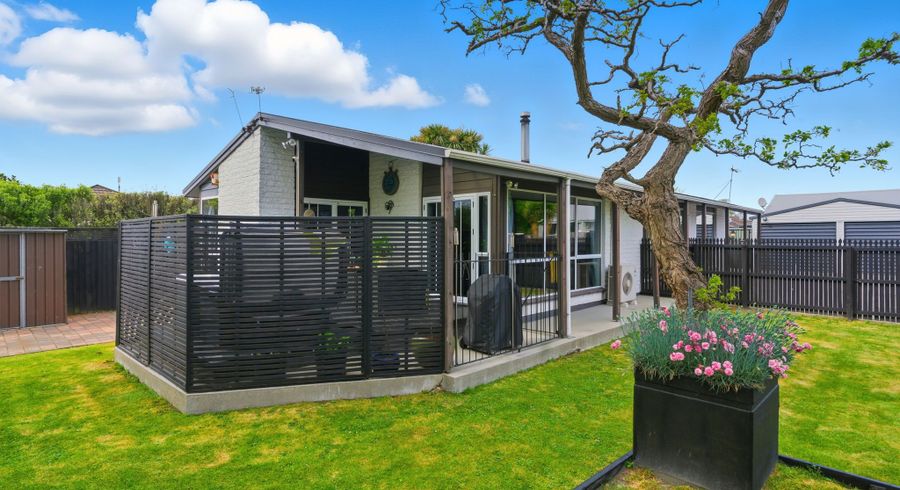  at 6 Cassidy Place, Belfast, Christchurch City, Canterbury