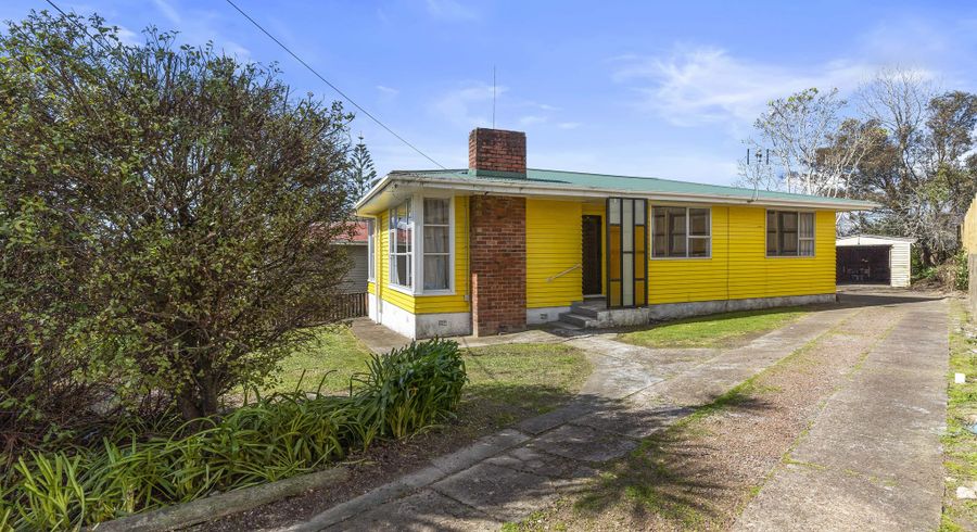  at 5 Westall Road, New Lynn, Auckland